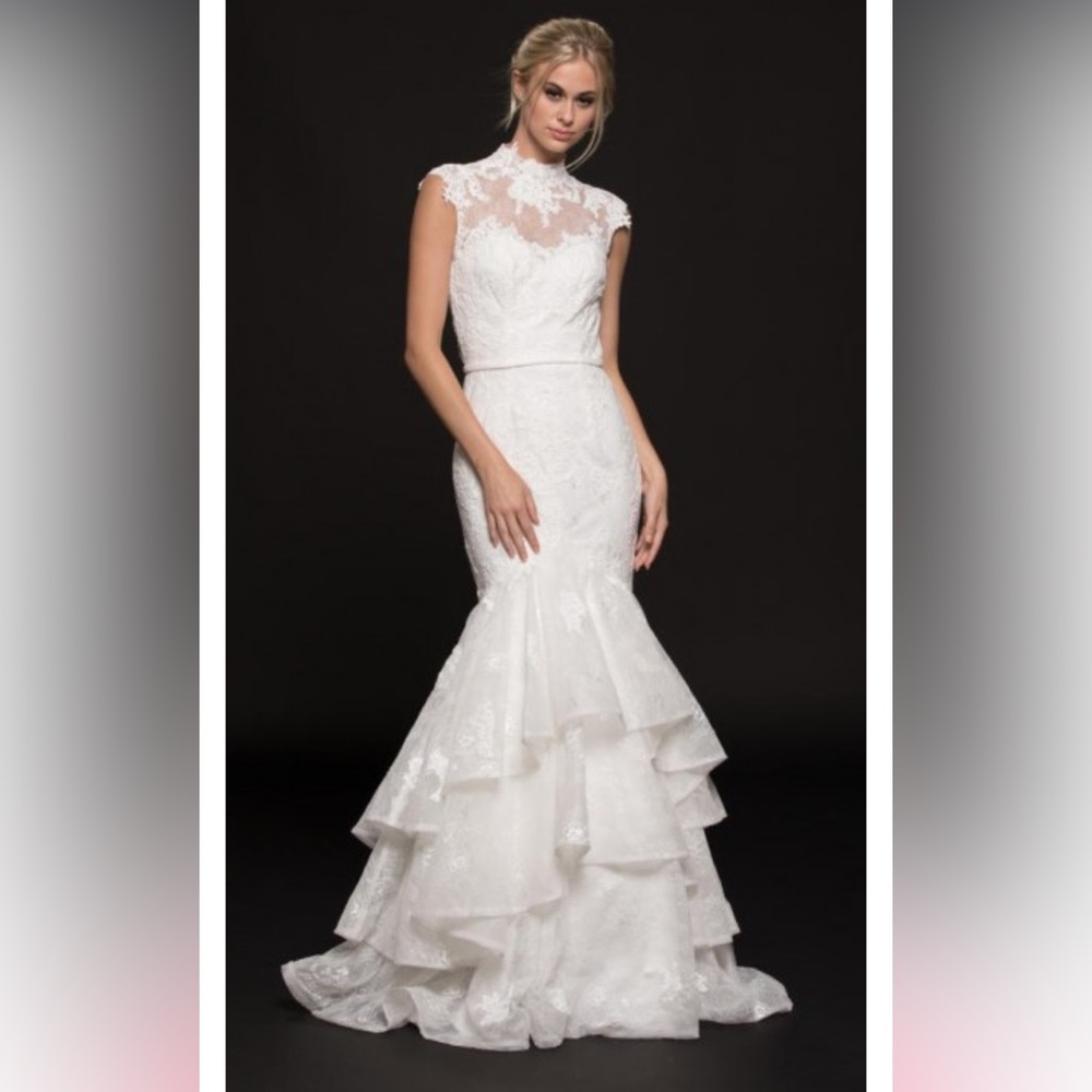 Gorgeous wedding dress